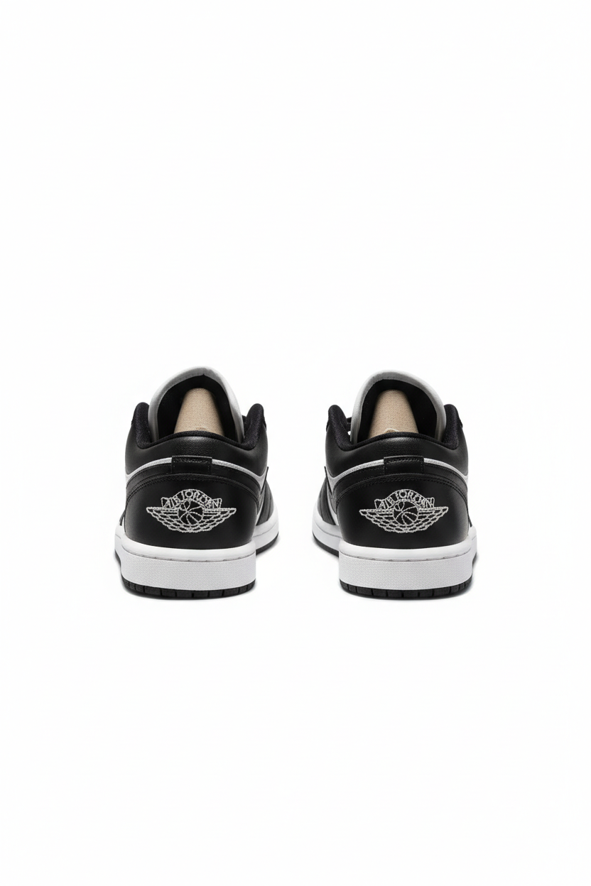 Tenis Air Jordan 1 Low Blanco y Negro - Originales